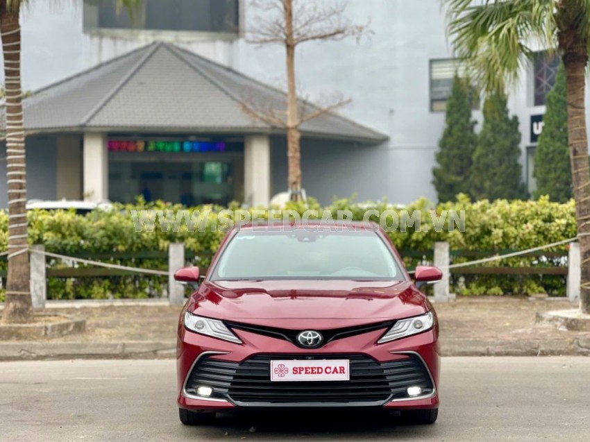 Toyota Camry 2.0Q