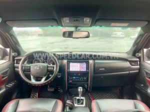 Xe Toyota Fortuner 2.4G 4x2 AT Legender 2021