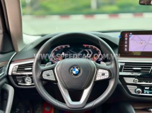 Xe BMW 520i 2022