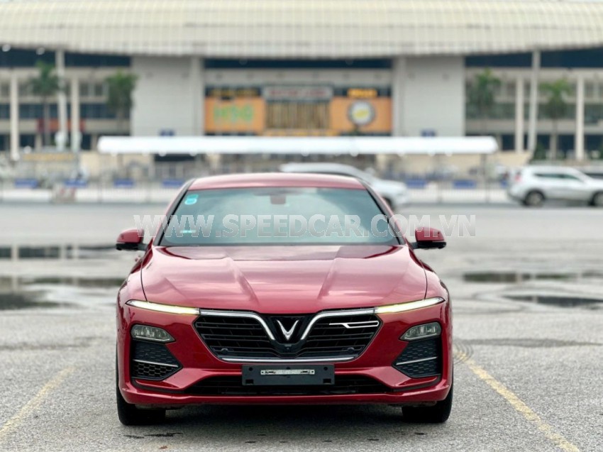 VinFast Lux A 2.0 Premium 2.0 AT