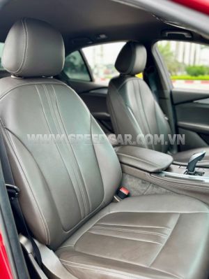 Xe VinFast Lux A 2.0 Premium 2.0 AT 2021