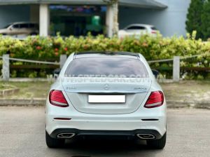 Xe Mercedes Benz E300 AMG 2019