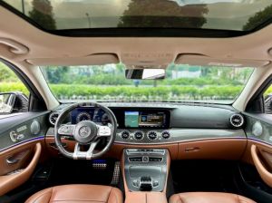 Xe Mercedes Benz E300 AMG 2017