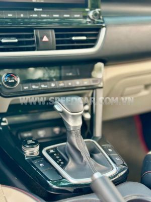 Xe Kia Seltos Premium 1.4 AT 2020