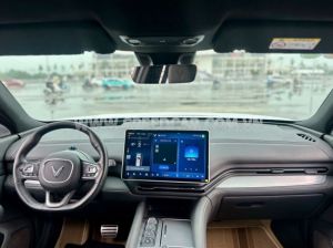 Xe VinFast VF9 Plus 6S 2024