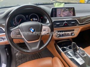 Xe BMW 730Li 2018