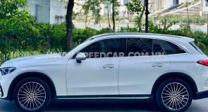 Xe Mercedes Benz GLC 300 4Matic 2023